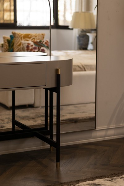 Mr Qashghaei 2023 interior view 2